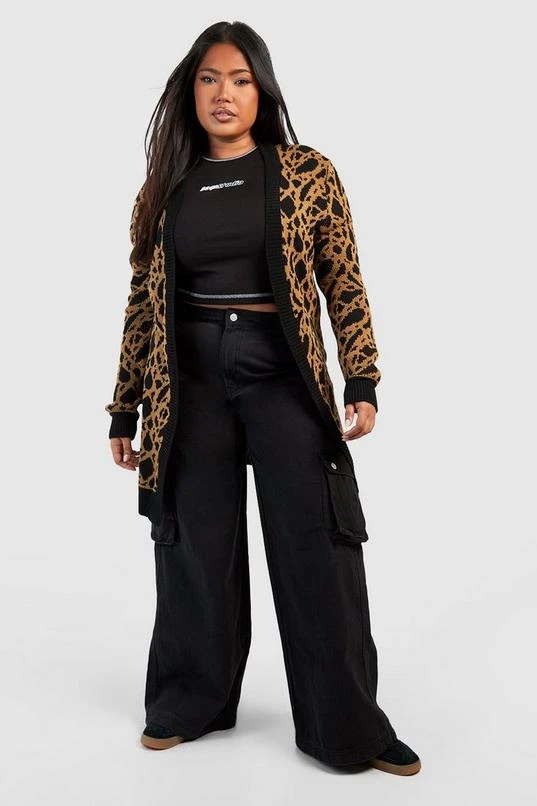 BOOHOO Plus Jacquard Animal Print Cardigan 3 BOOHOO Plus Jacquard Animal Print Cardigan - Image 3
