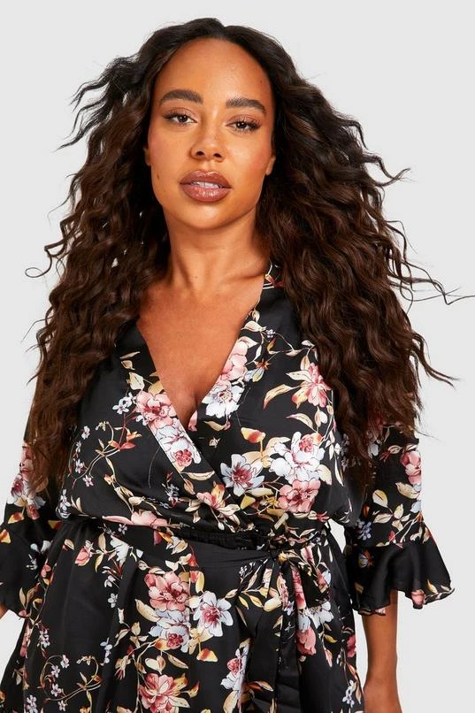 BOOHOO Plus Floral Satin Ruffle Wrap Dress 4 BOOHOO Plus Floral Satin Ruffle Wrap Dress - Image 4